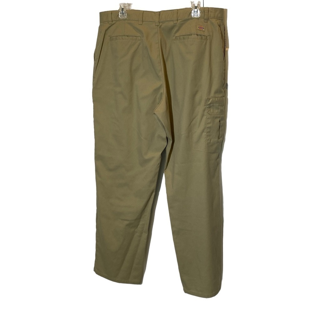 Dickies Women's plus size 18 Sand color Premium Relaxed Straight Cargo Pants - Picture 6 of 10